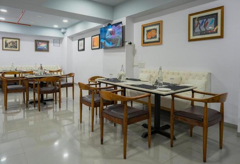 בית מלון כפרי Downtown