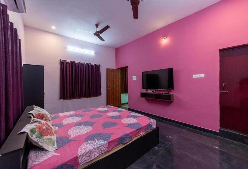 هتل Honey Dew Eco Resort