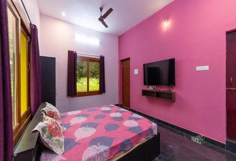 هتل Honey Dew Eco Resort