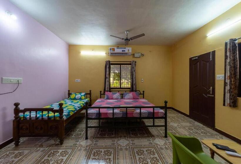 هتل Honey Dew Eco Resort