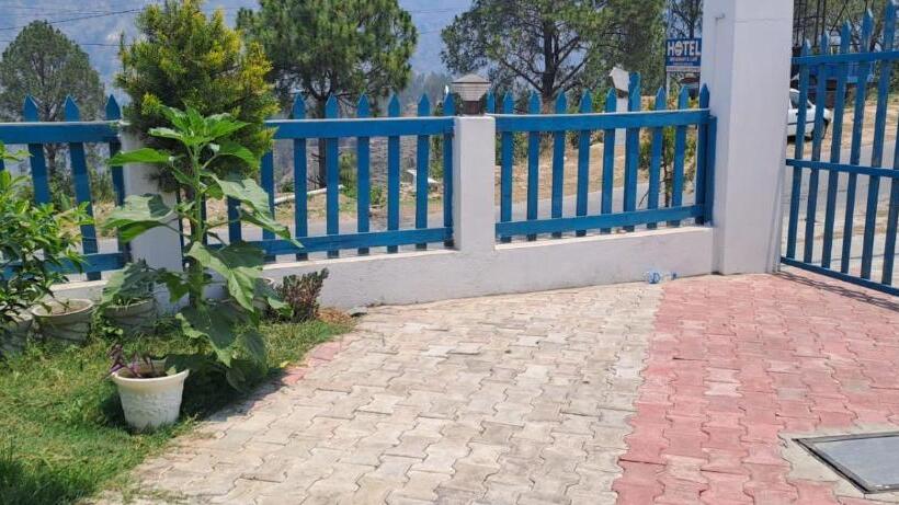 Отель J Terminal