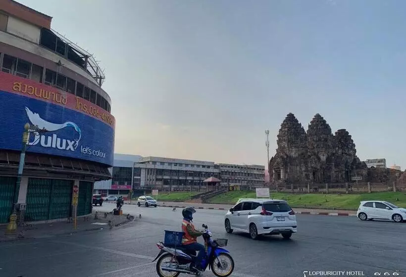 هتل โรงเเรมลพบุรีซิตี้ Lopburi City