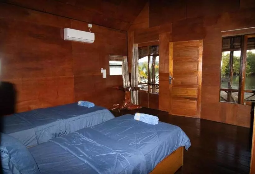 Hotelli Novali Surf Retreat Mentawai