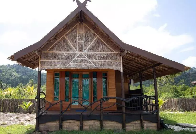 Hotelli Novali Surf Retreat Mentawai