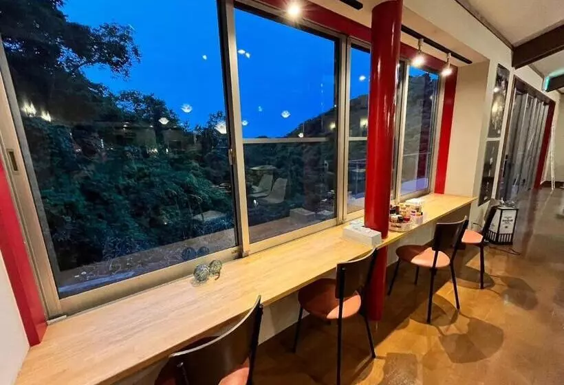 Hotelli Peace Inn Hagi