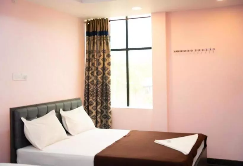 Hotelli Sri Shanmuga