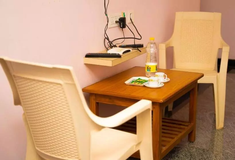 Hotelli Sri Shanmuga