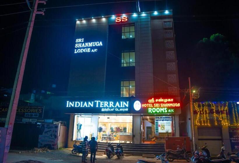 בית מלון כפרי Sri Shanmuga