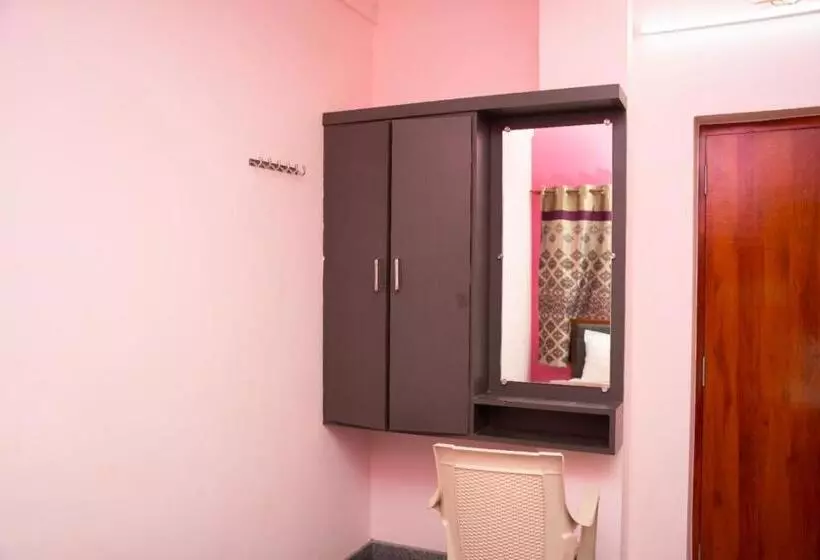 Hotelli Sri Shanmuga