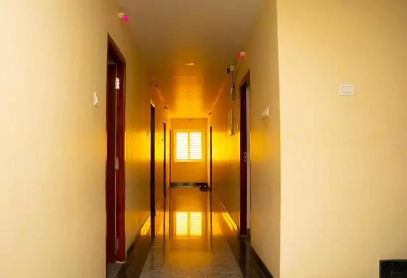 Hotelli Sri Shanmuga