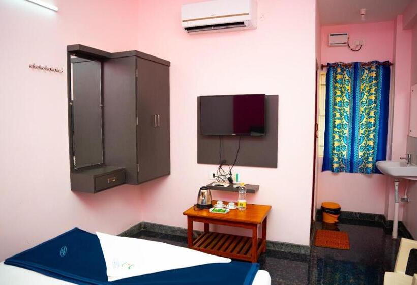 בית מלון כפרי Sri Shanmuga