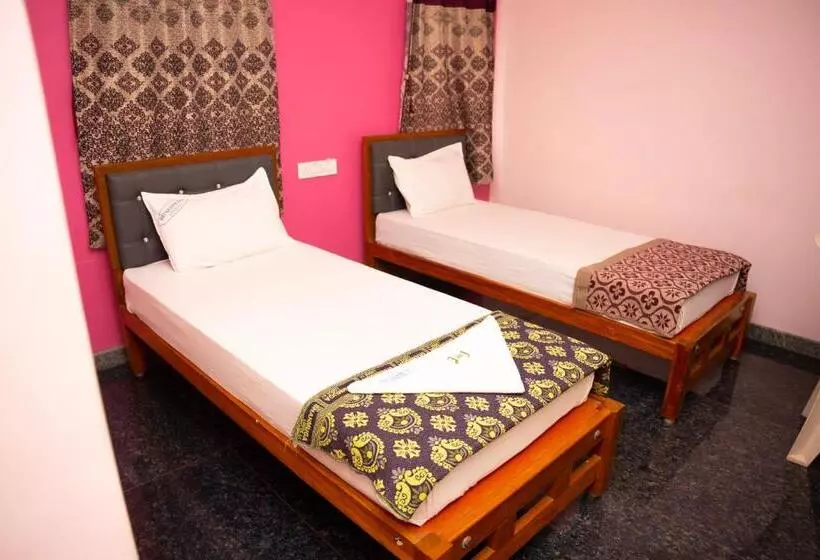 Hotelli Sri Shanmuga