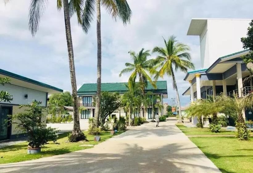 Hotelli The Coco Grand Chalet Pakbara