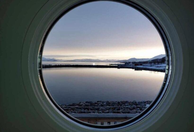 Пансион Arctic Ocean Lodge