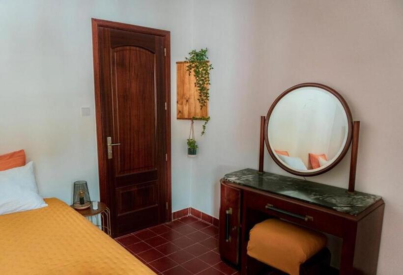 پانسیون Casa Dos Castanheiros Guesthouse Azores