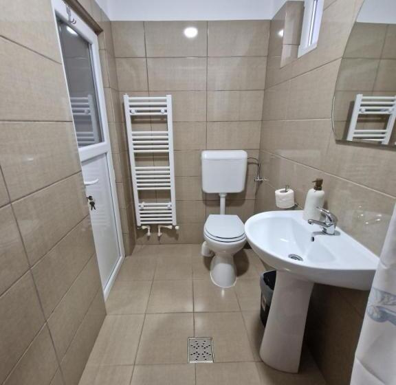 پانسیون Casa Emil