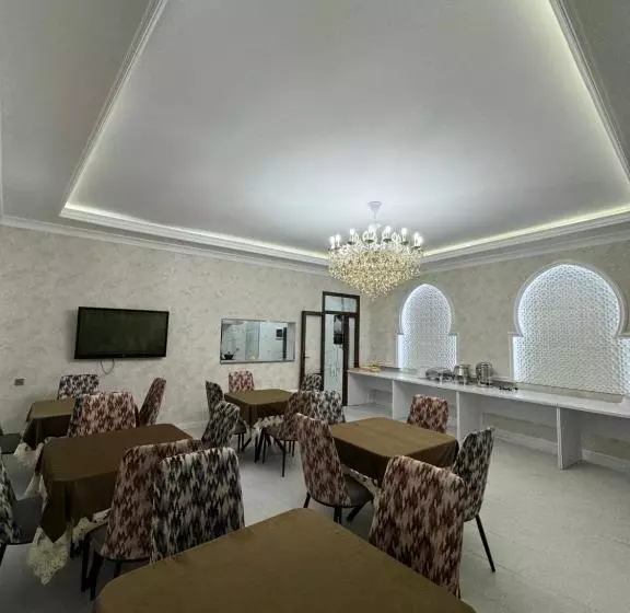ペンション Salomat Guest House