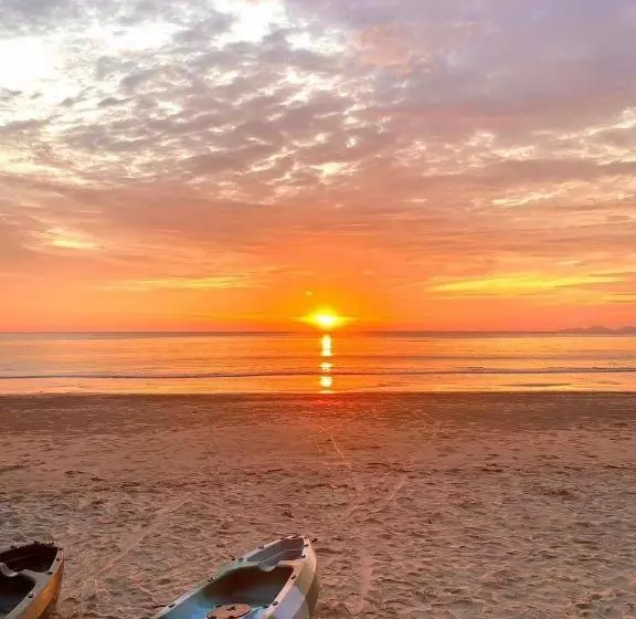 Lomakeskus Hat Yao Seaview Beach Room