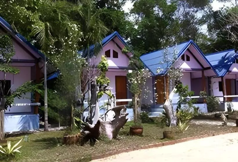 Roong Arun Resort