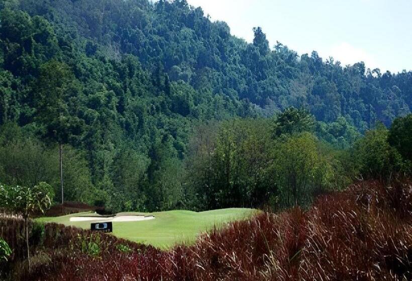 Royal Hills Golf Resort And Spa