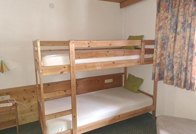 Общежитие Permadieshof