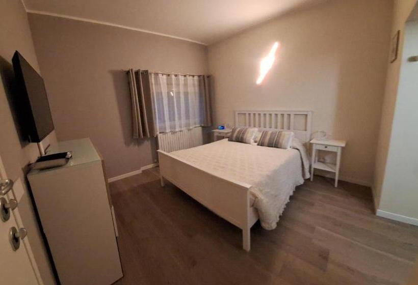 ベッドアンドブレックファースト La Tana Del Geco