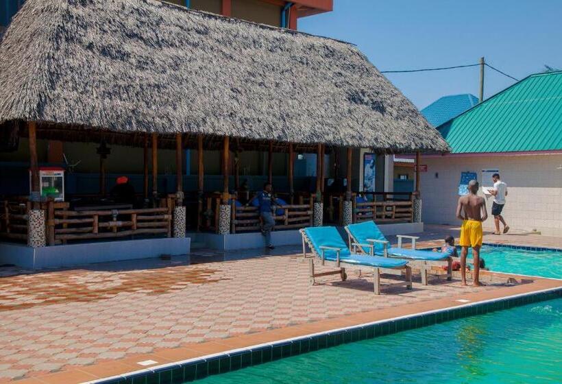 Butiama Hotel Chanika