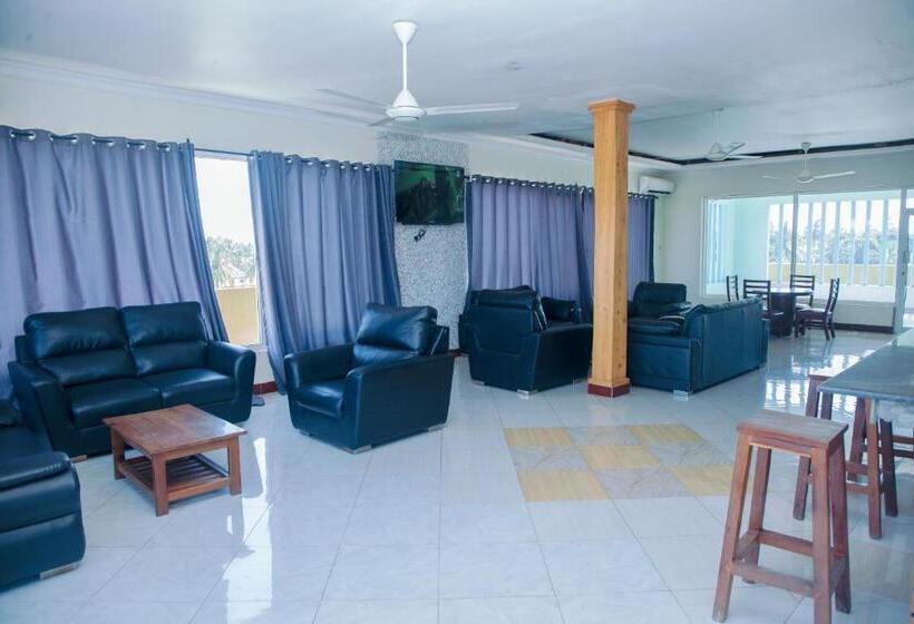 Butiama Hotel Chanika