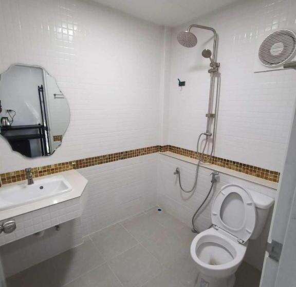 Hotel จริงใจ เพลส