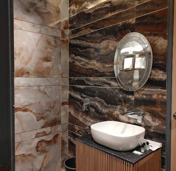 בית מלון כפרי Edisson