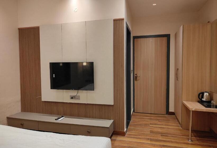 בית מלון כפרי Edisson