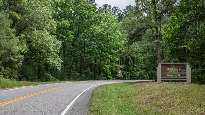 Hotelli Knights Inn   Wildersville, Tn