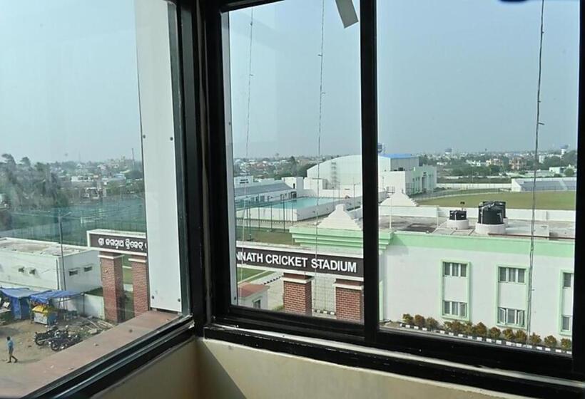 Grg Hotel Moon Ct Road Puri Near Sea Beach   Family Friendly