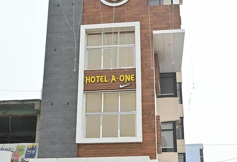Grg Hotel Moon Ct Road Puri Near Sea Beach   Family Friendly