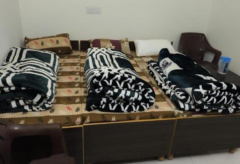 Hotel Shree Balaji, Rampur Kedarnath Traowl India