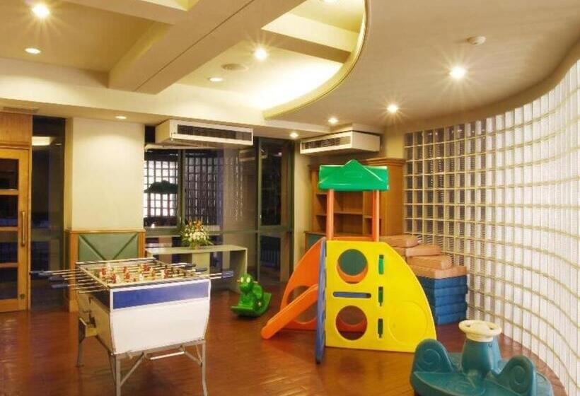 Lake View Hotel And Golf Club