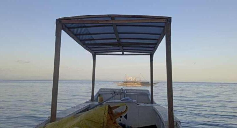 Malapascua Divergems Hostel And Diving Center