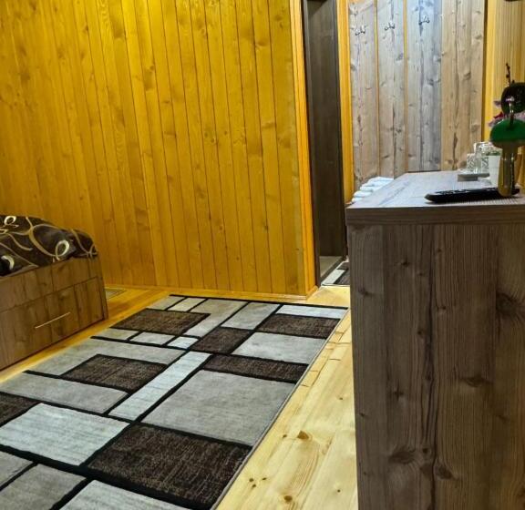 Pensjonat Casa Danady