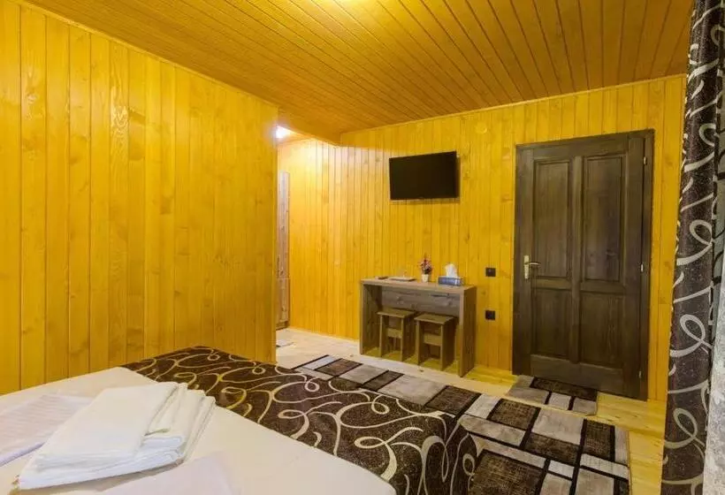 ペンション Casa Danady