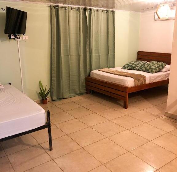 Pension Hostal Síndigo