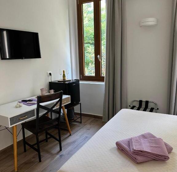 پانسیون Il Glicine