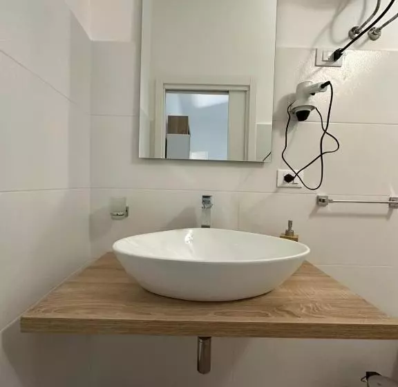 پانسیون Il Glicine