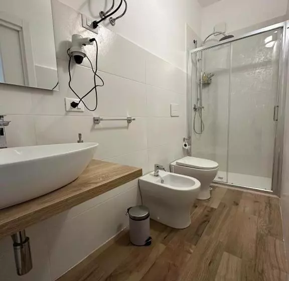 پانسیون Il Glicine