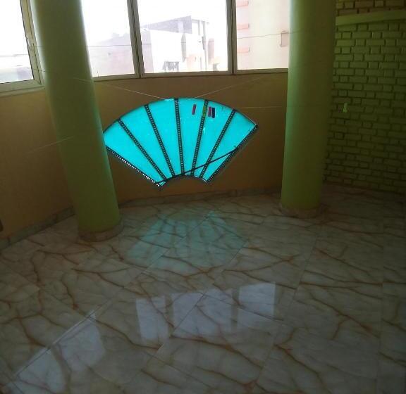 پانسیون Karak Guest House