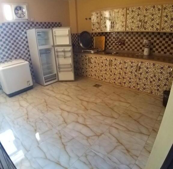 پانسیون Karak Guest House