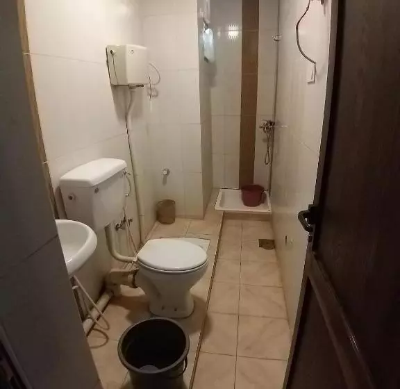 پانسیون Karak Guest House