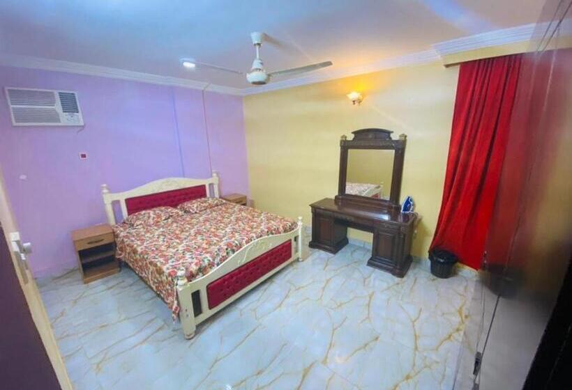 پانسیون Karak Guest House