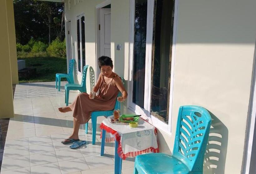 פנסיון Rice Field Guest House