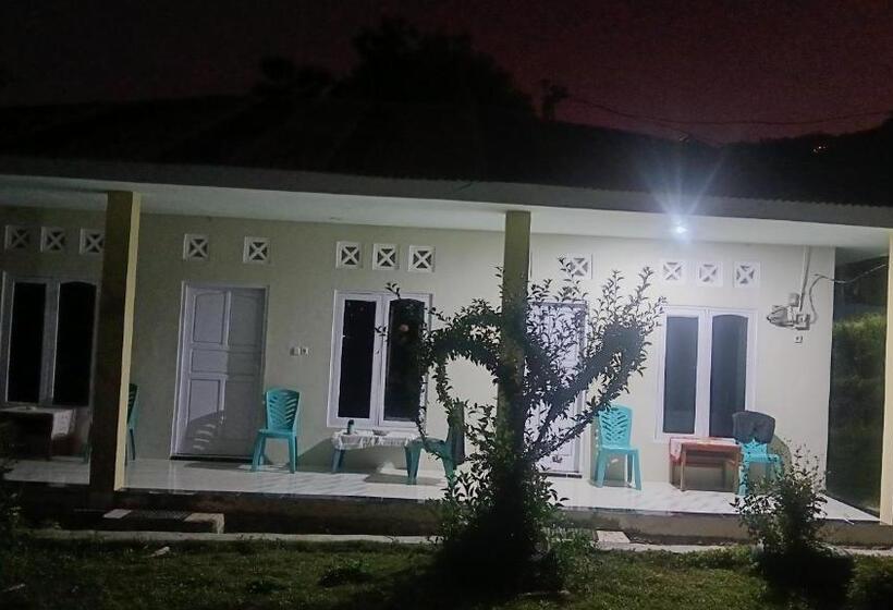 פנסיון Rice Field Guest House