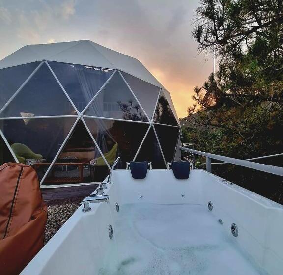 리조트 Aarin Retreatt